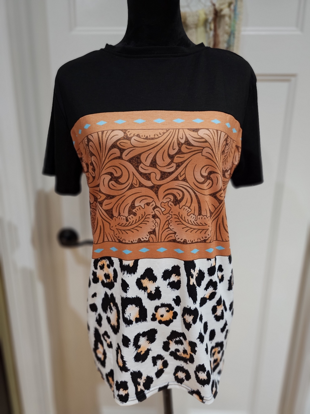 Women's Tooled Leather Patterned Black & Tan Top